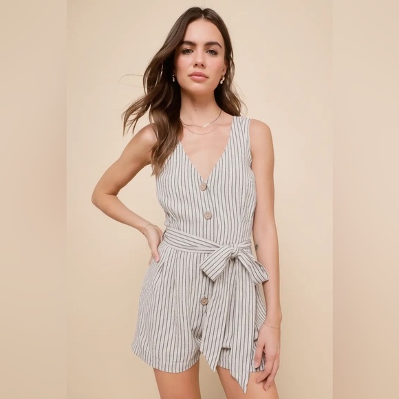 Lulu’s Idyllic Days Ivory Striped Sleeveless Button-Front Romper SZ - Picture 1 of 7